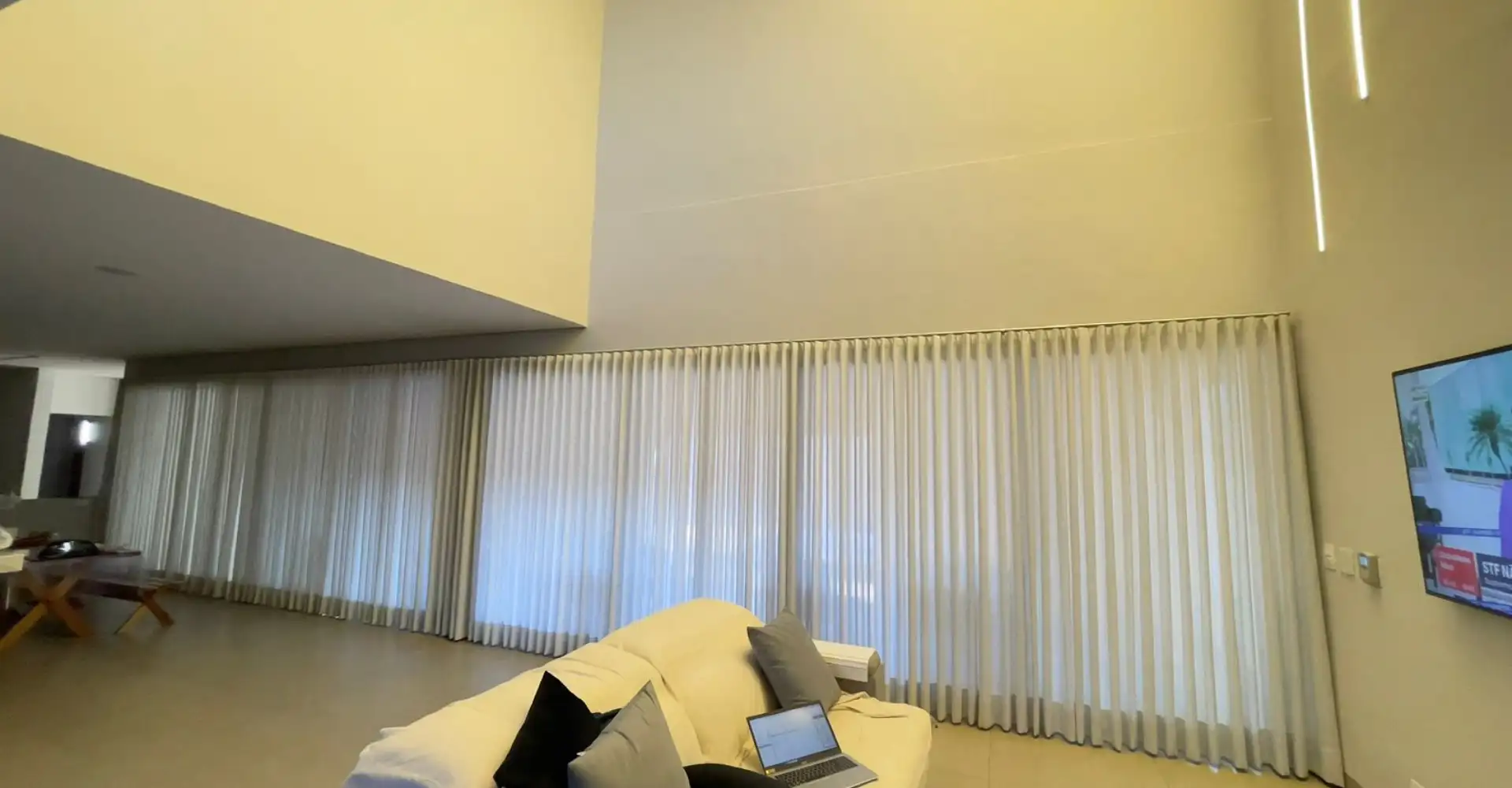 Cortina sob medida com instalação profissional em Ibitinga SP — Maravilha Cortinas e Persianas